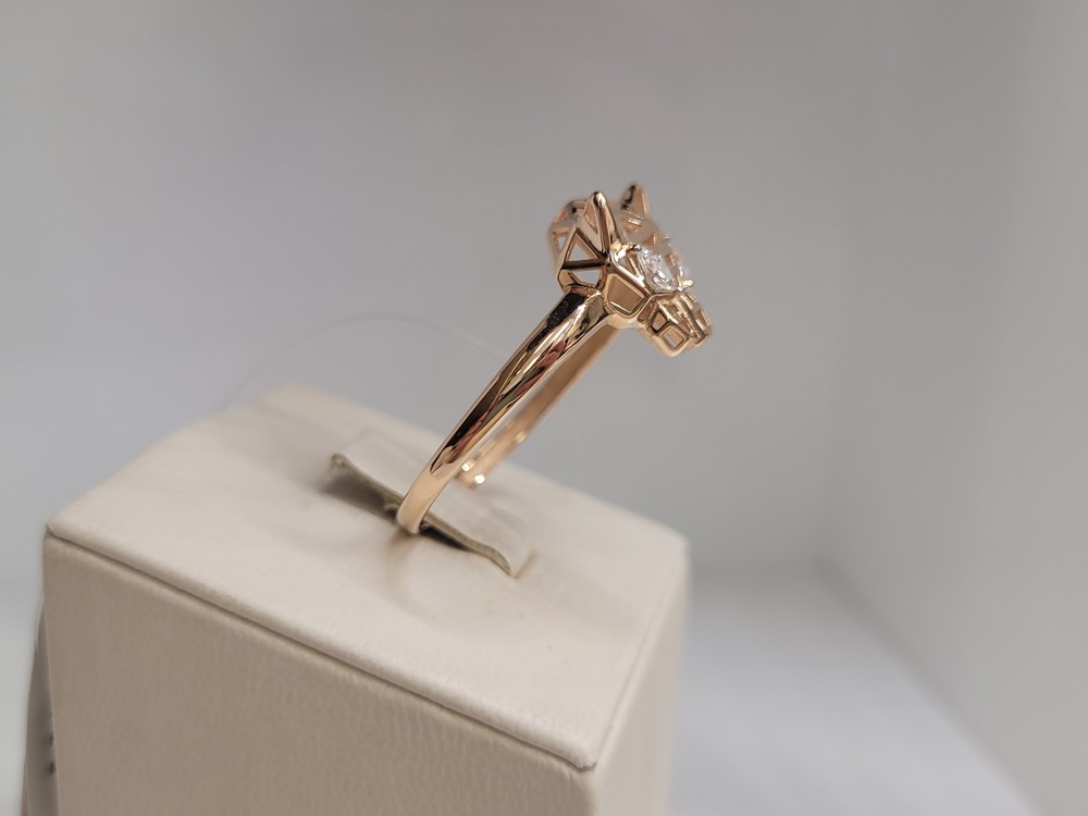 КОЛЬЦО С КАМНЯМИ (Au 585)