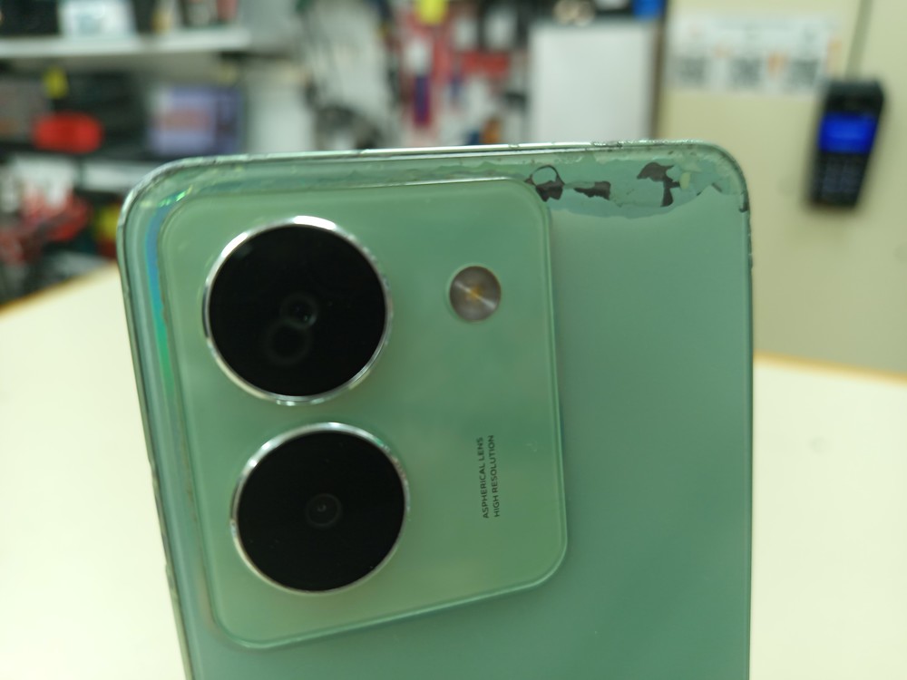 Смартфон Vivo Y27S 8/256