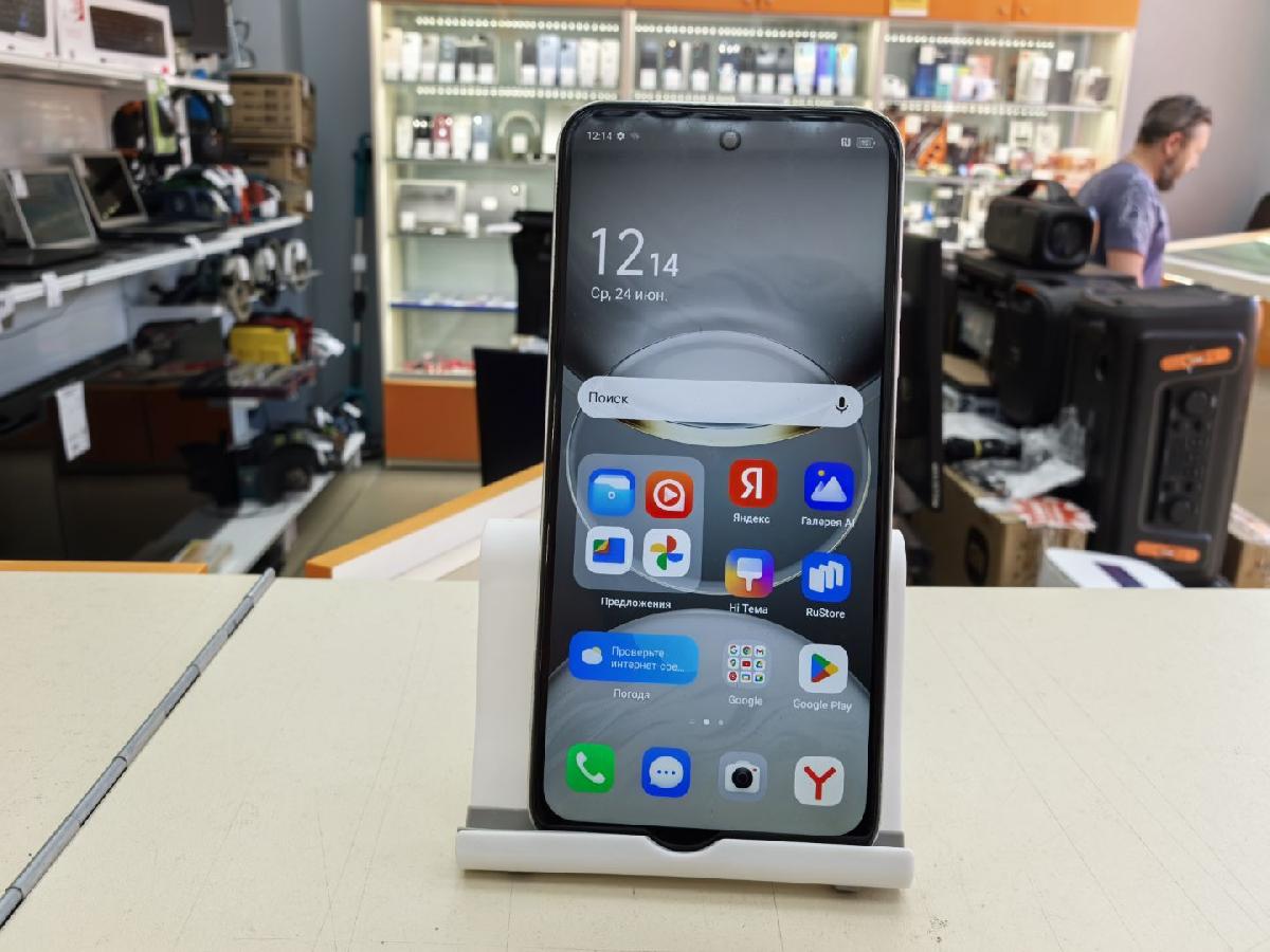 Смартфон Tecno SPARK 30C 8/256