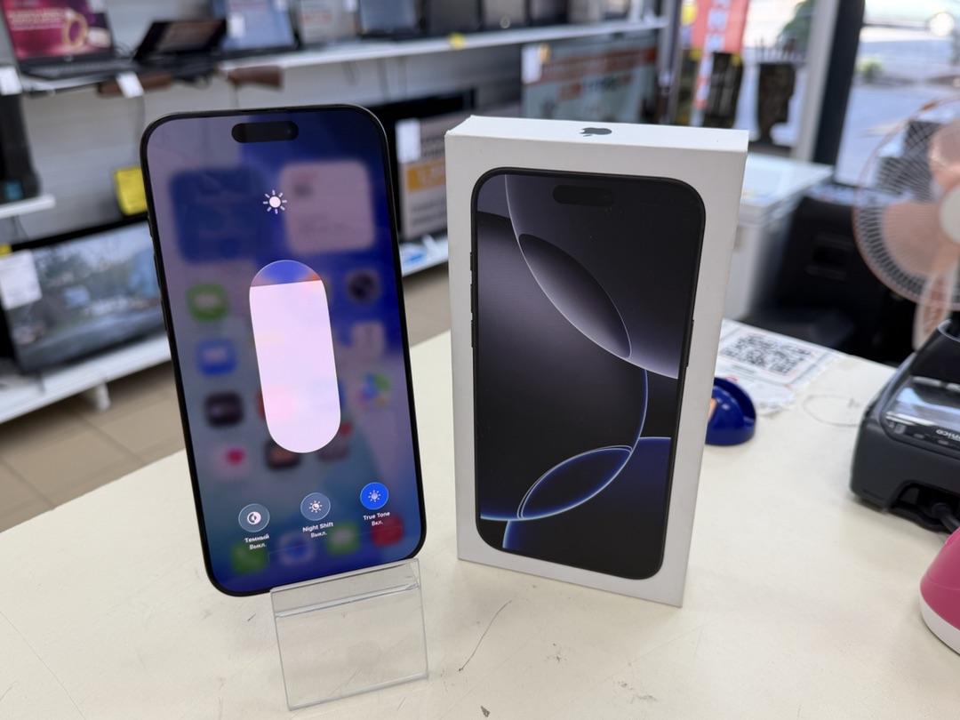 Смартфон Apple Iphone 16 Pro Max 256Gb