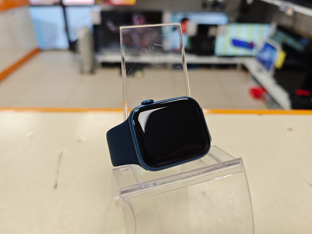 Смарт-часы Apple Watch Series 7 45mm