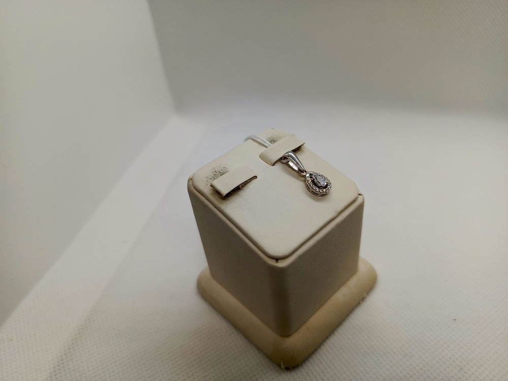 ПОДКМИ585 ПОДВЕСКА С КАМНЯМИ (Au 585)