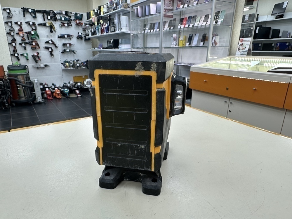 Нивелир Deko 4V1H