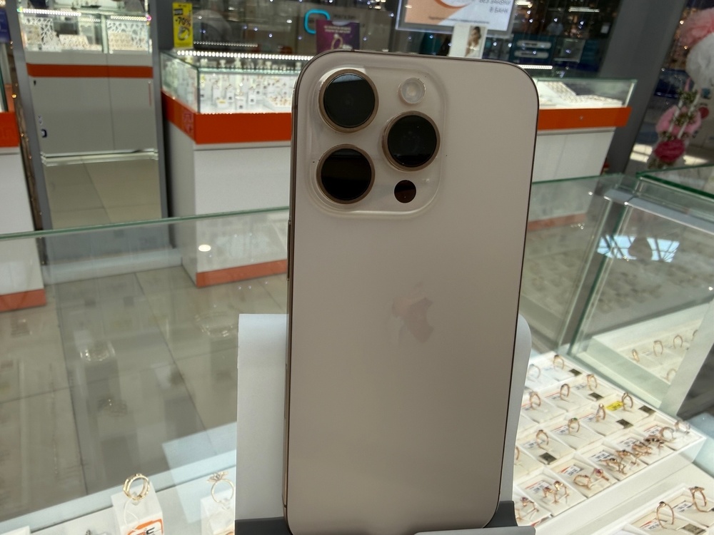 Смартфон Apple Iphone 16 Pro 128Gb