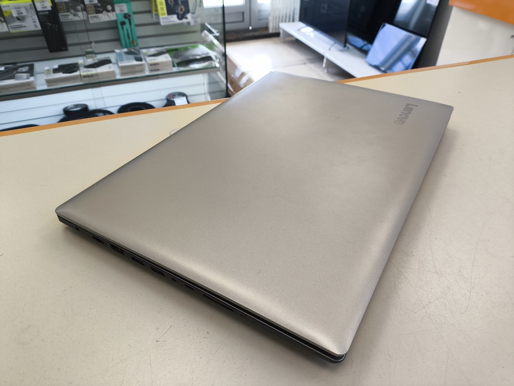 Ноутбук Lenovo 80XL ideapad 320-15IKB; Core i5-7200U, GeForce 940MX, 8 Гб, 256 Гб, 1 Tb