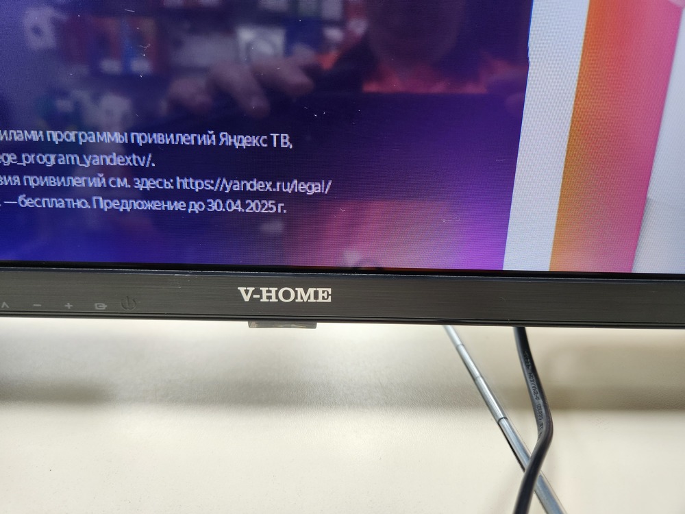 LED Телевизор V-Home 24LH1211