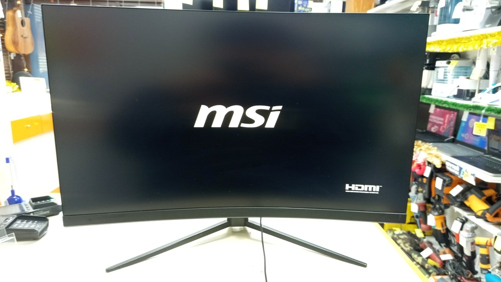 Монитор MSI G32CQ4