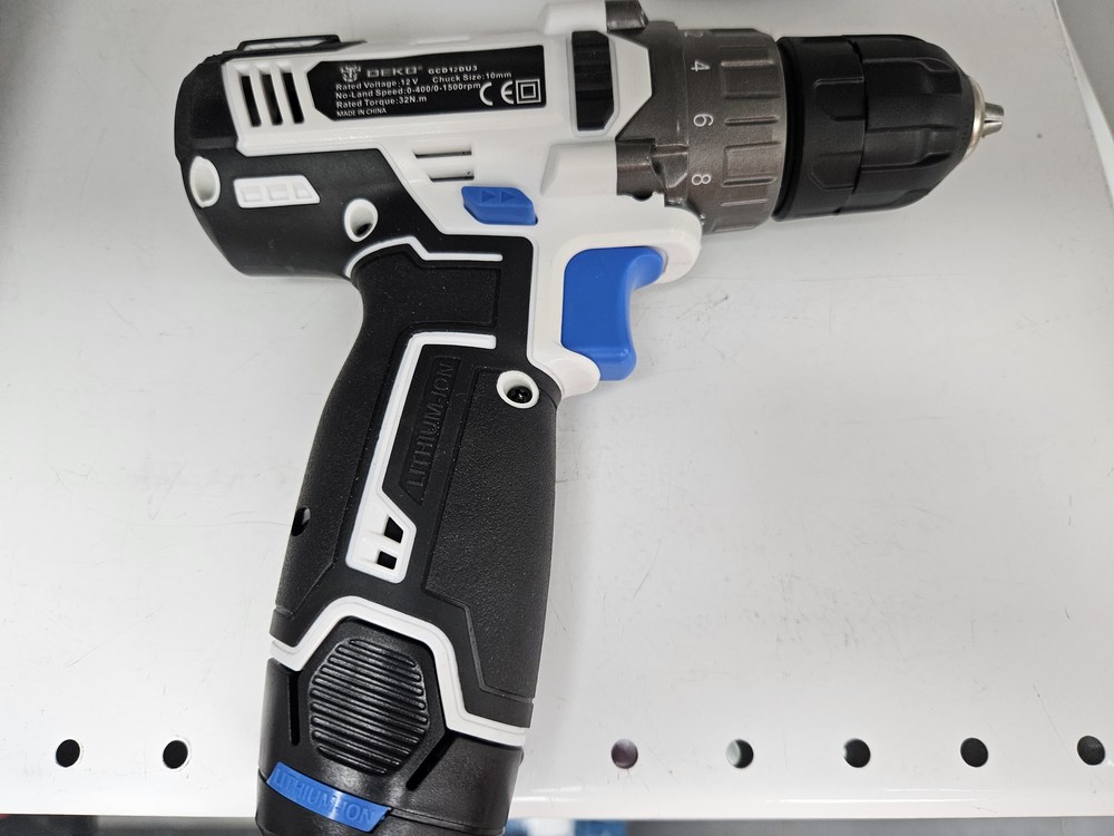 Шуруповерт Deko GCD12DU3