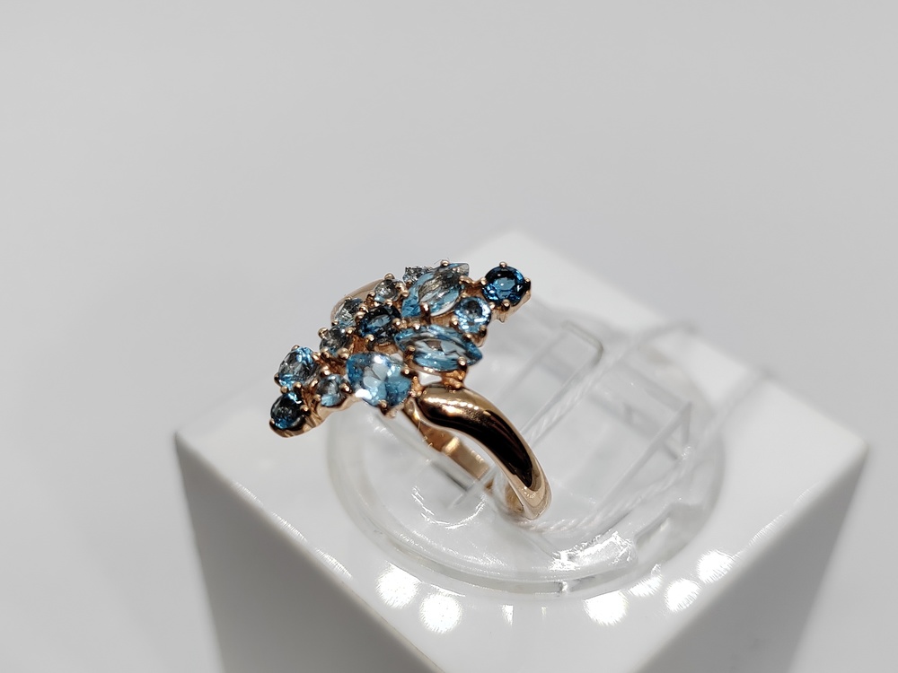 КОЛКМИ585 КОЛЬЦО С КАМНЯМИ (Au 585)