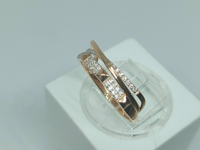 1105357 КОЛЬЦО С КАМНЯМИ (Au 585)
