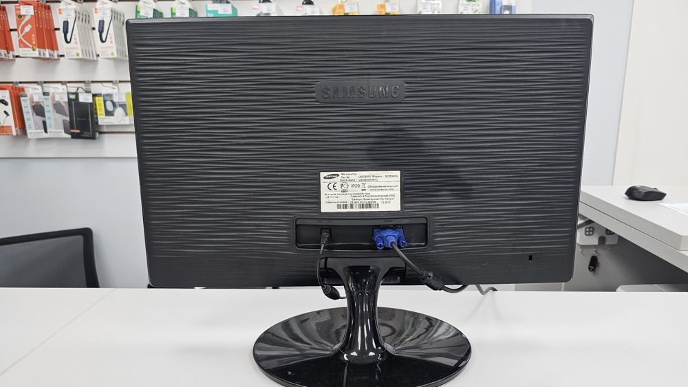 Монитор Samsung LS22B300;