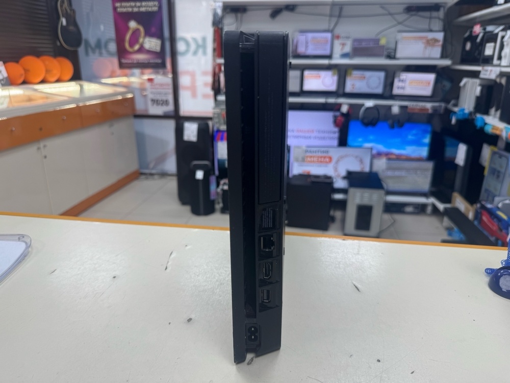Игровая приставка PlayStation 4 Slim 500GB