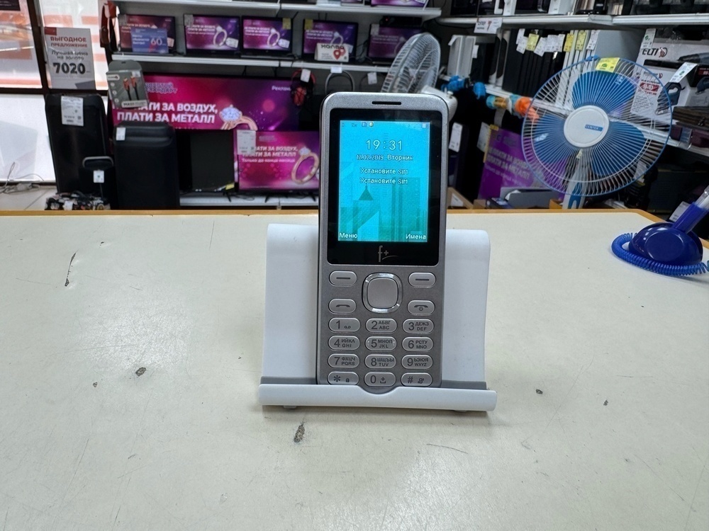 Мобильный телефон Fly F-S240