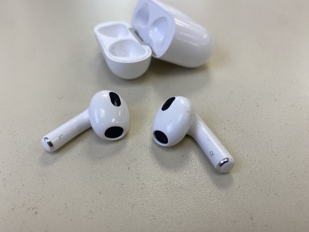 Наушники беспроводные Apple Airpods 3