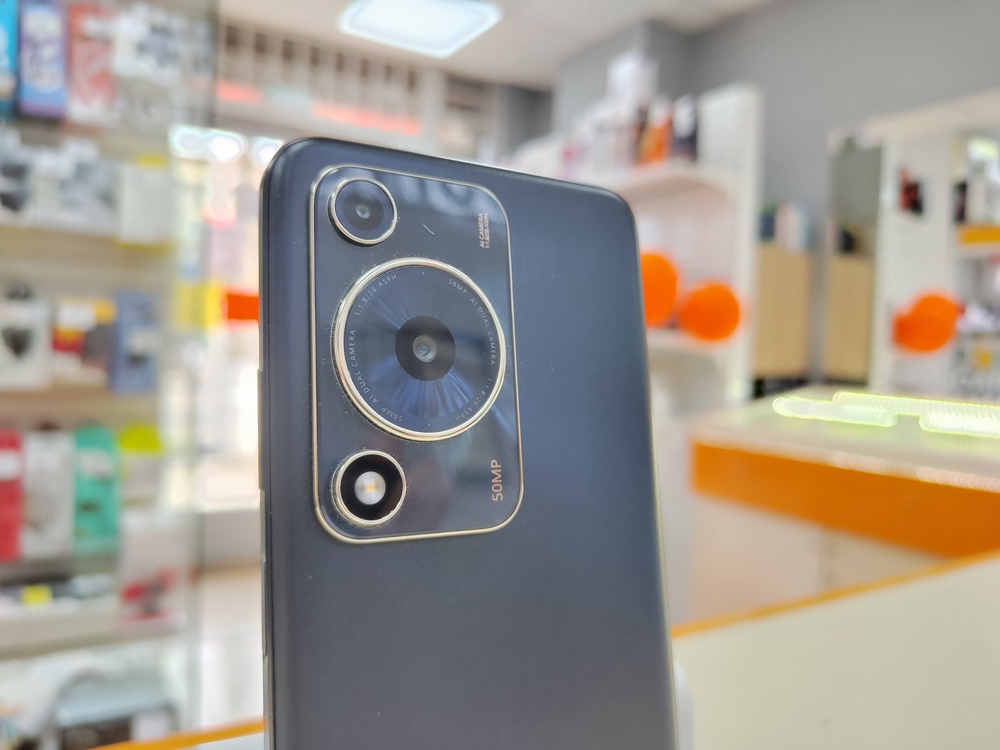 Смартфон Huawei Nova Y63 6/128
