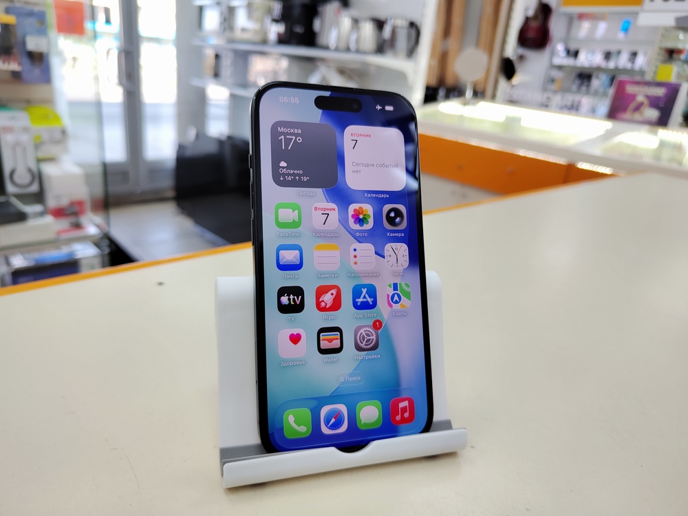Смартфон Apple Iphone 15 128Gb