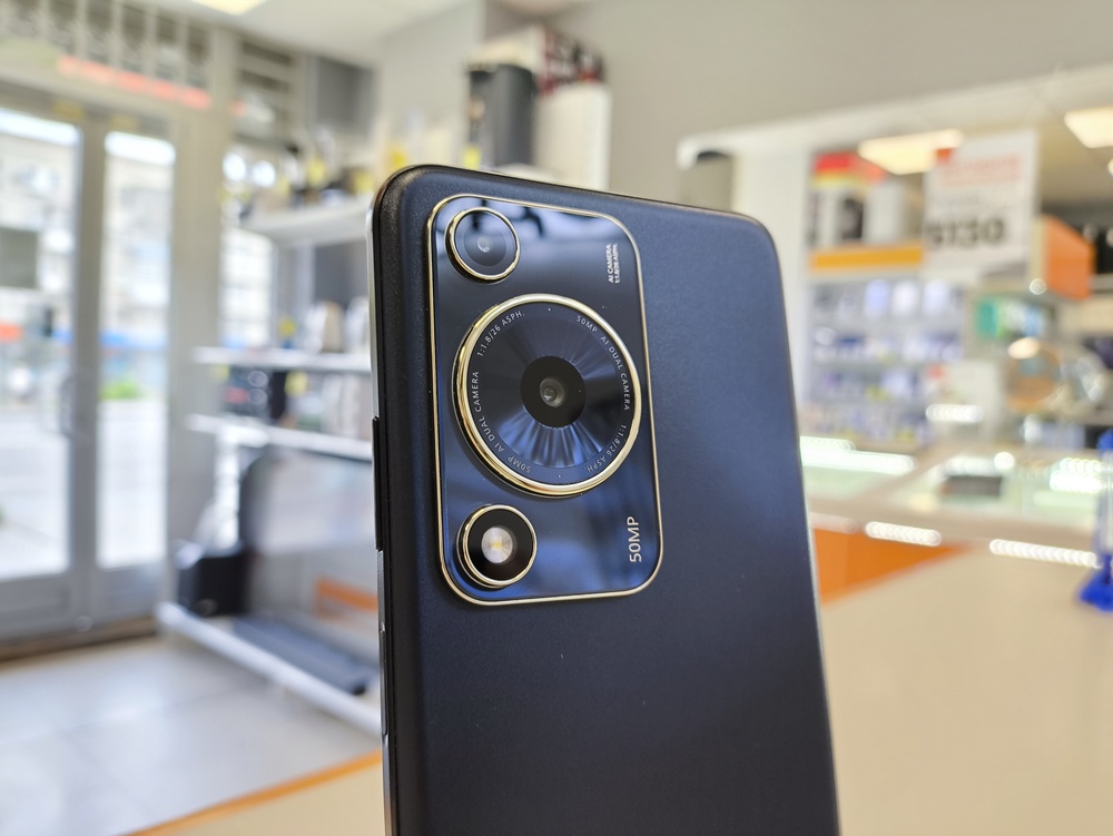 Смартфон Huawei Nova Y72S 128Gb