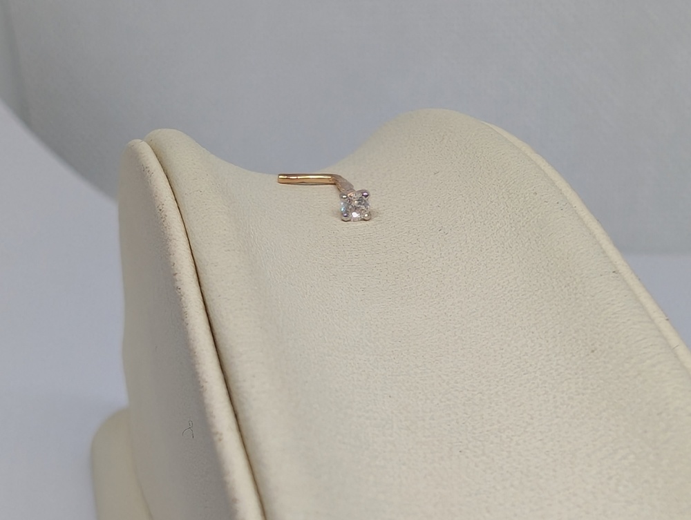 ПИРСИНГ С КАМНЕМ (Au 585)