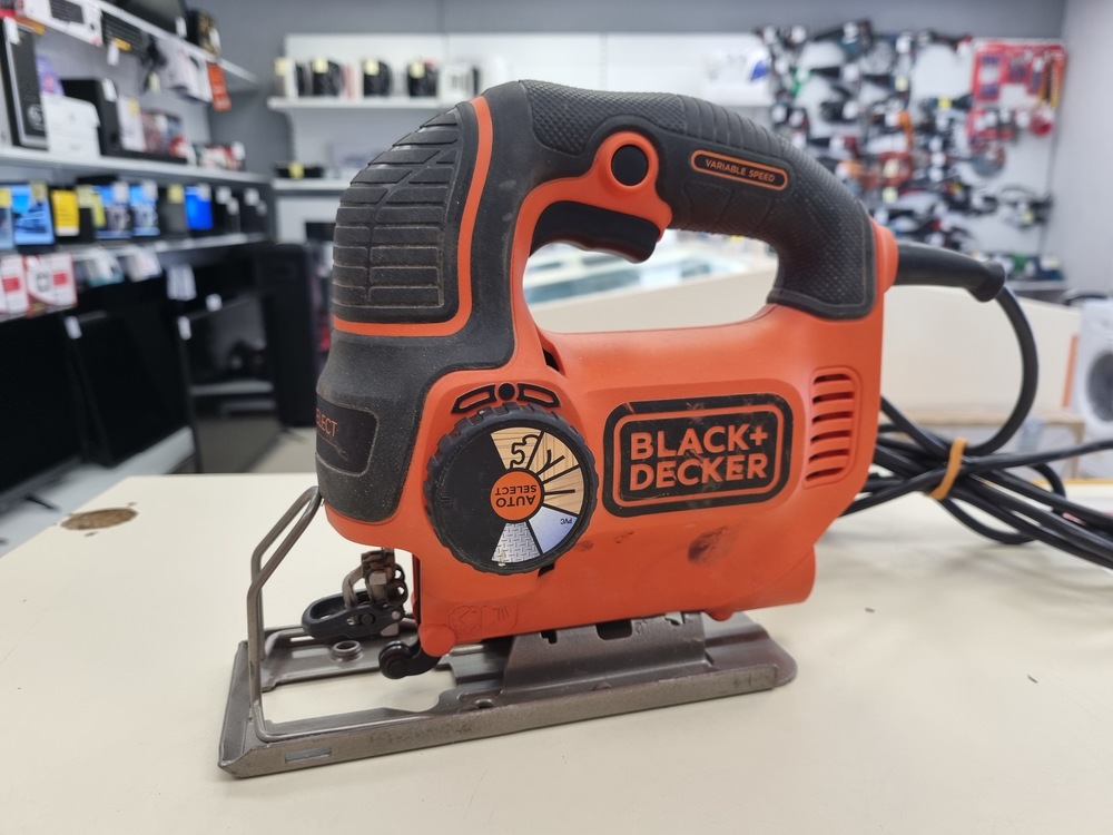 Лобзик Black & Decker KS901SEK