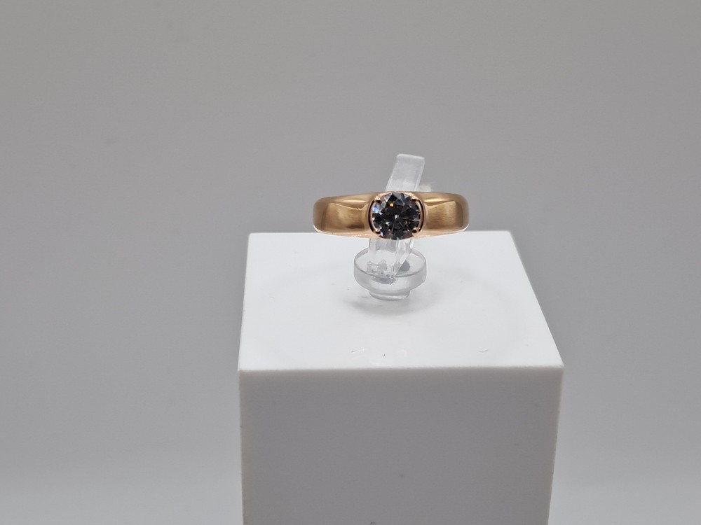 КОЛКМ585 КОЛЬЦО С КАМНЕМ (Au 585)