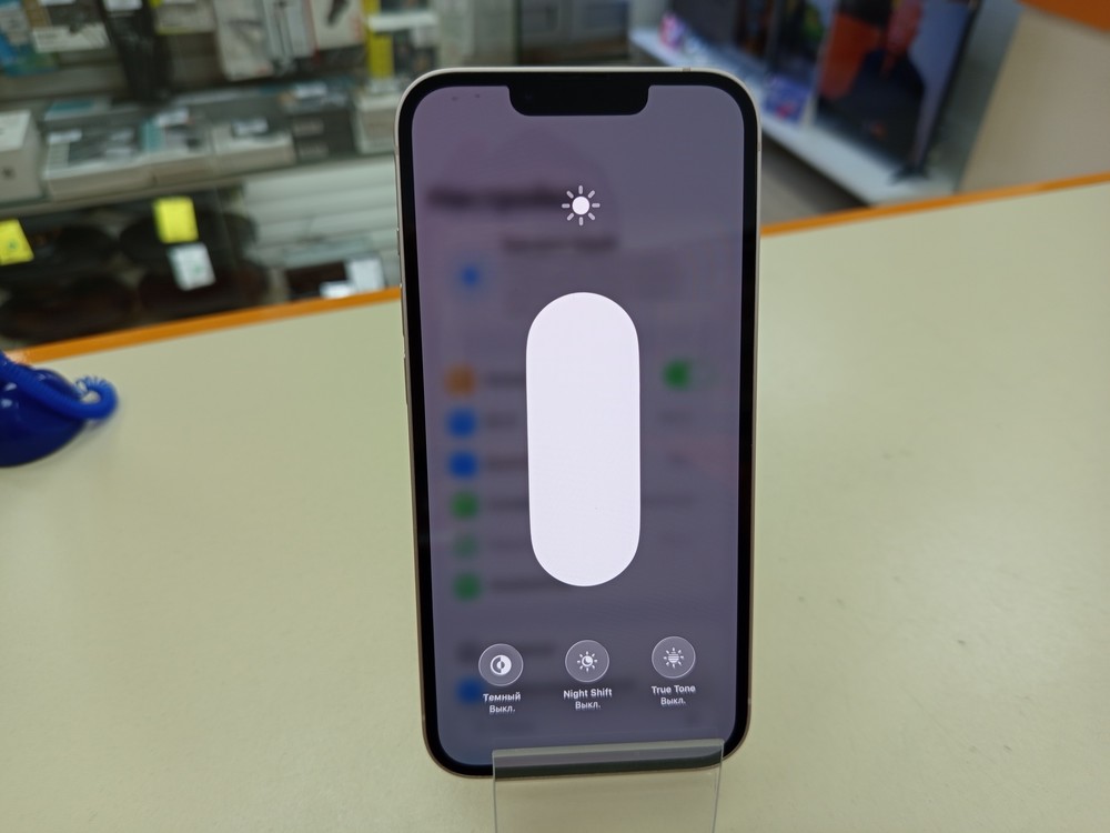 Смартфон Apple iPhone 13 128Gb