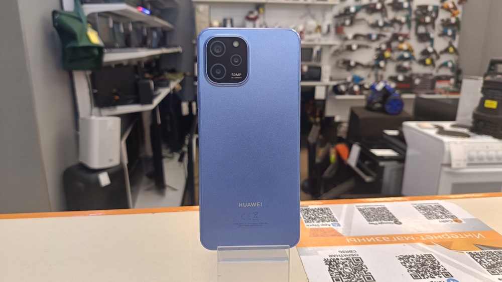 Смартфон Huawei Nova Y61 4/64
