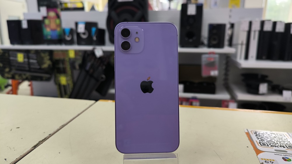 Смартфон Apple iPhone 12 64Gb