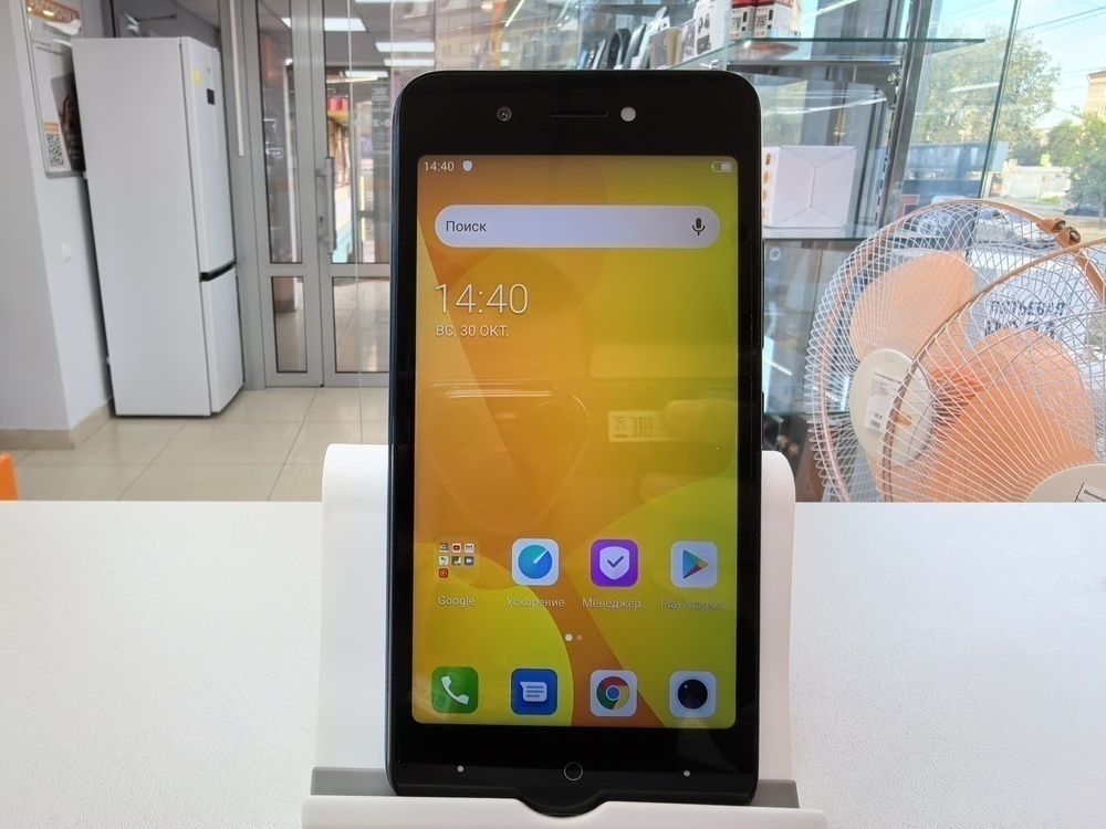 Смартфон Itel A25