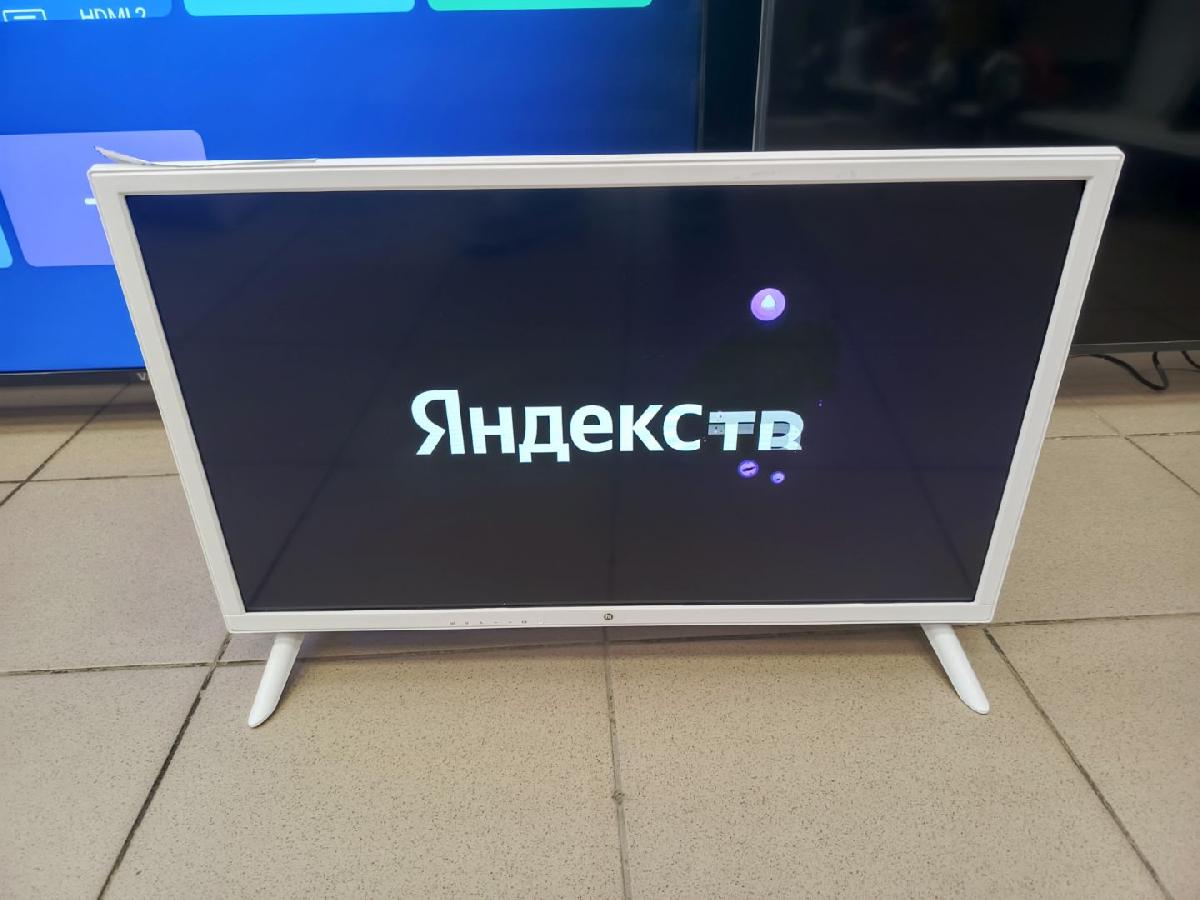 LED Телевизор HI VHIX-24H152WSY