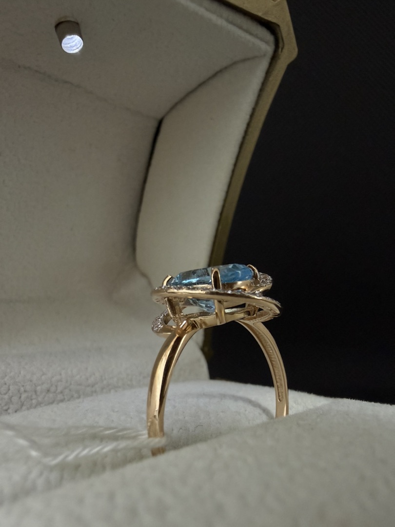 КОЛКМИ585 КОЛЬЦО С КАМНЯМИ (Au 585)