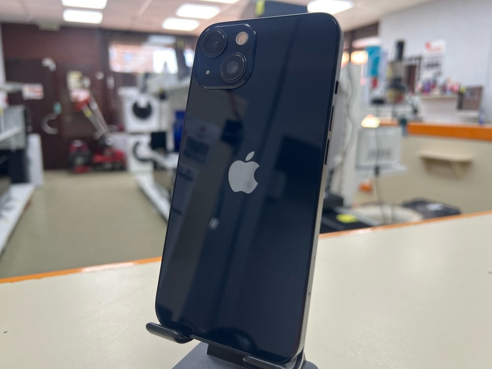 Смартфон Apple iPhone 13 128Gb