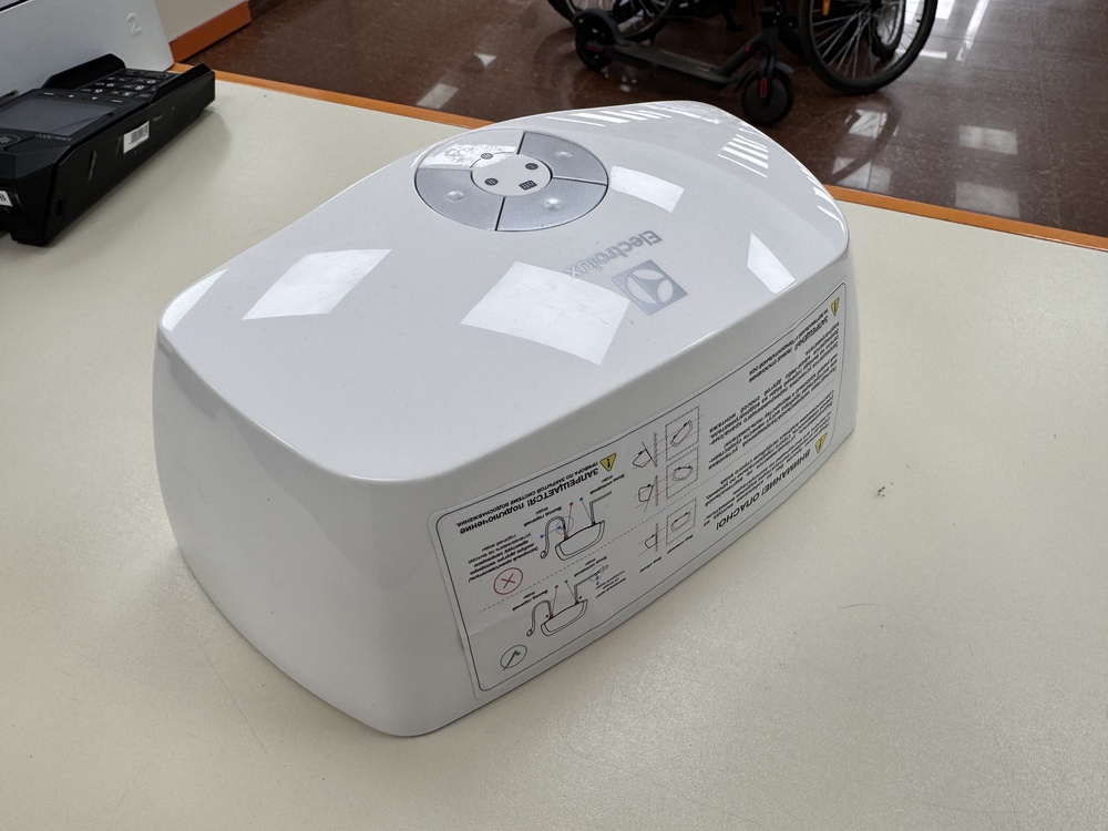 Водонагреватель Electrolux Smartfix 2.0