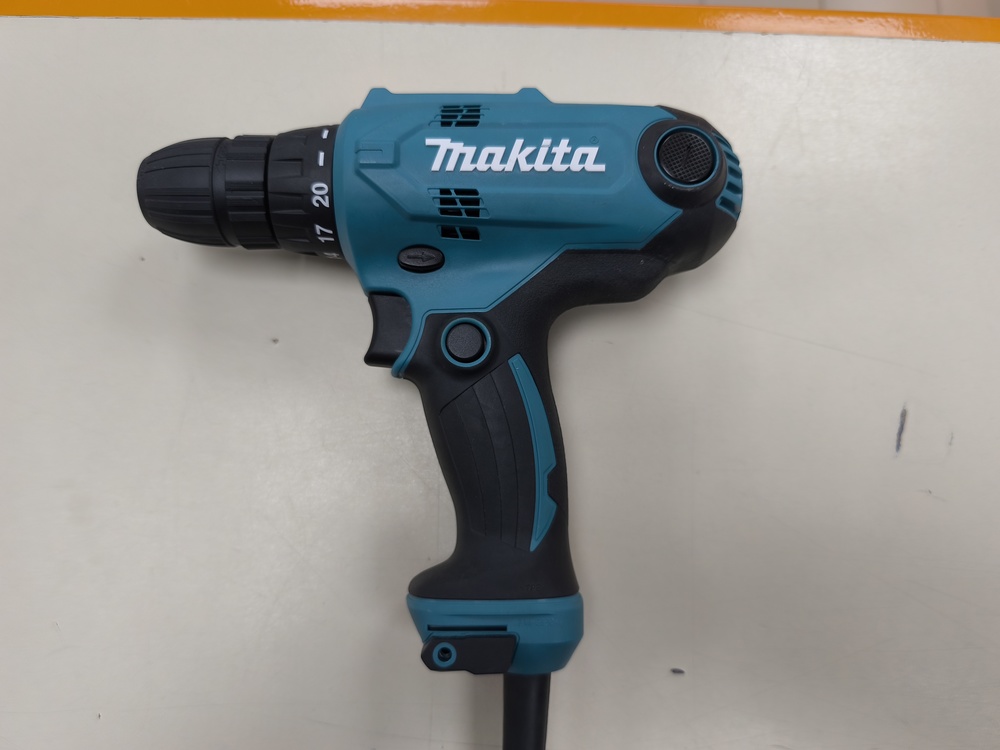 ДРЕЛЬ-ШУРУПОВЕРТ MAKITA DF0300