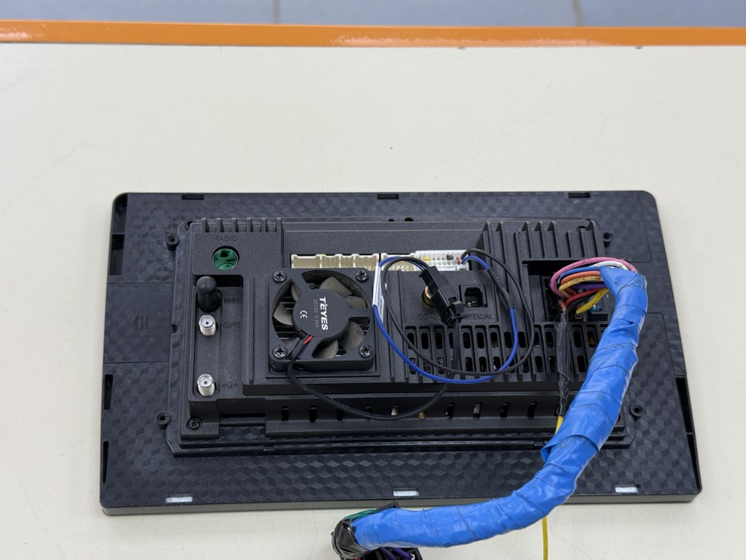 Автомагнитола Teyes CCS2 pro