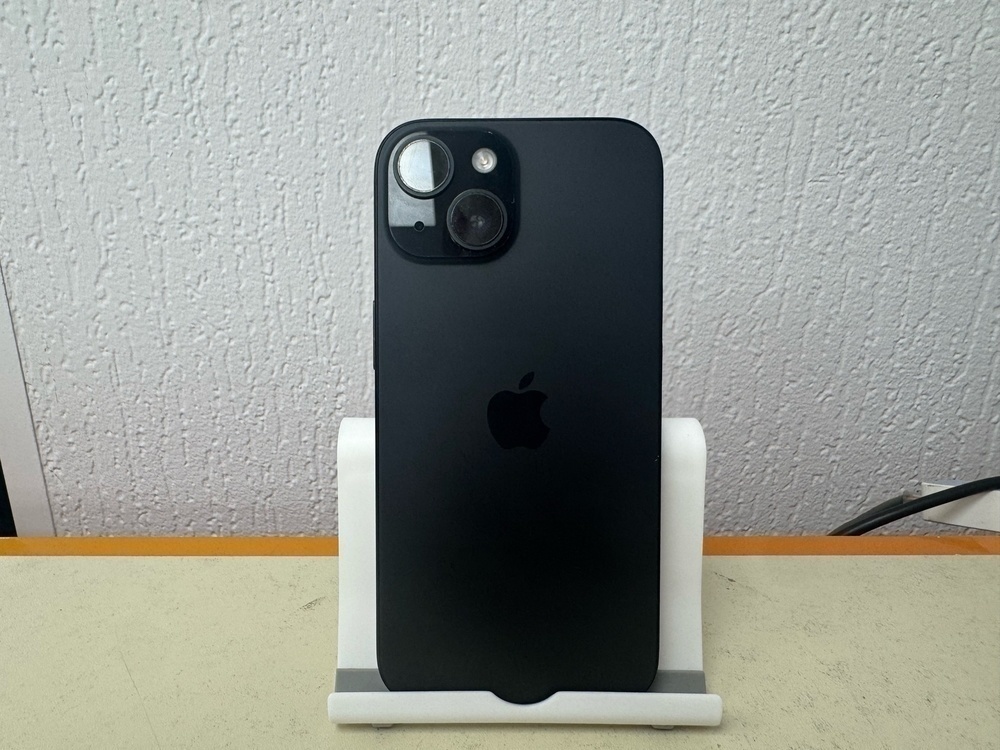 Смартфон Apple Iphone 15 128Gb