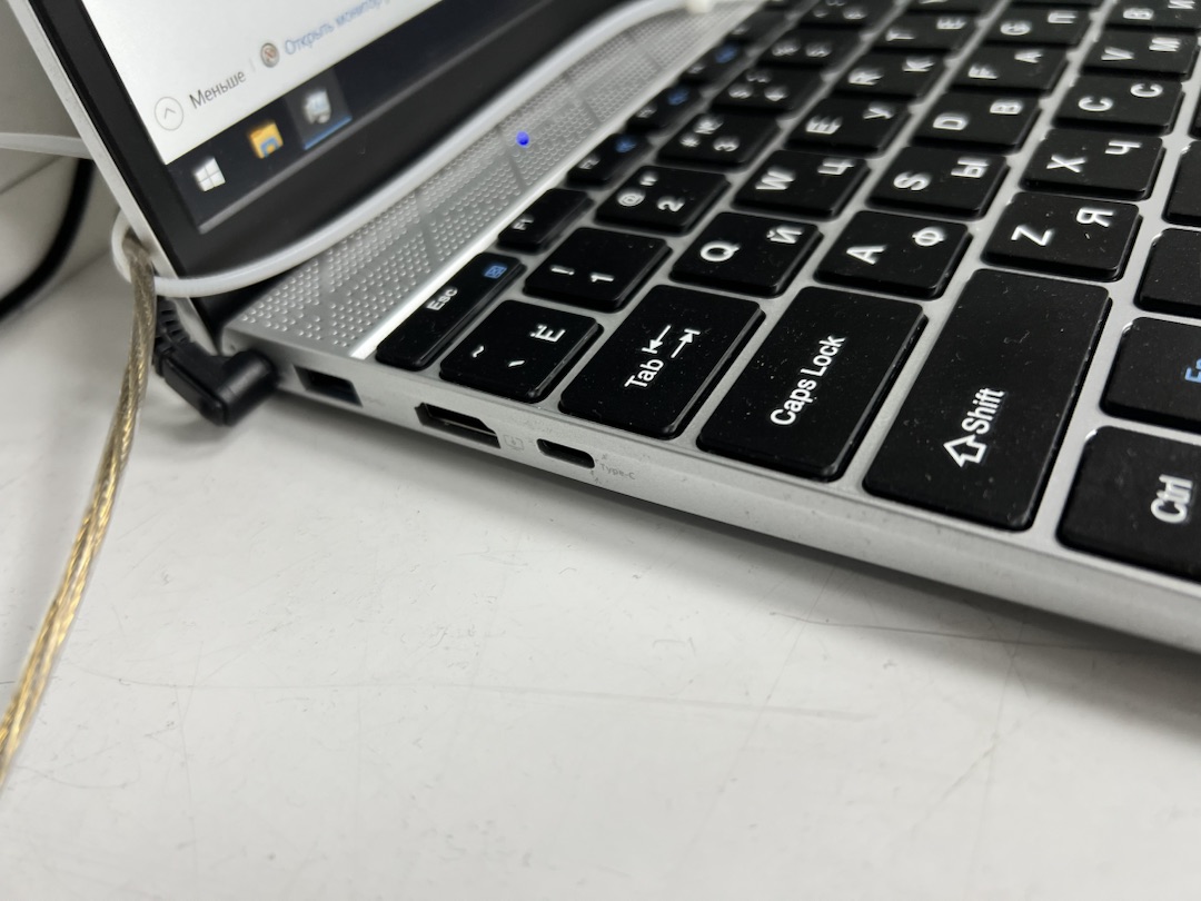 Ноутбук Dexp Aquilon C14-ICP301; Celeron N4120, Intel UHD Graphics 600, 8 Гб, 256 Гб, Нет