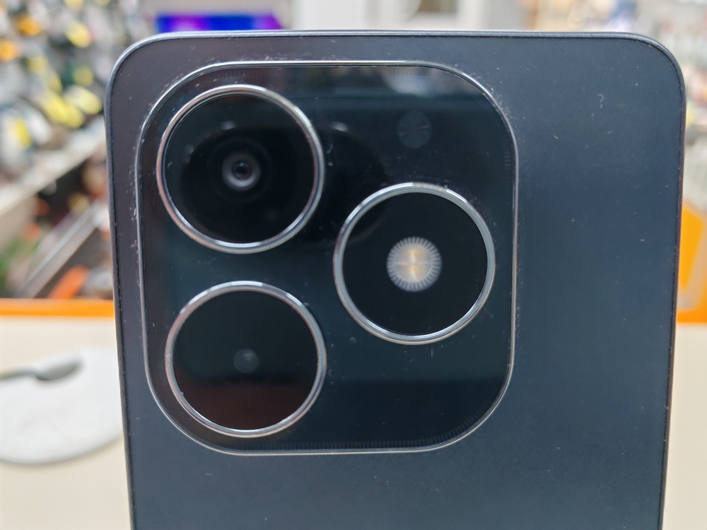 Смартфон Tecno Spark 20 8/128