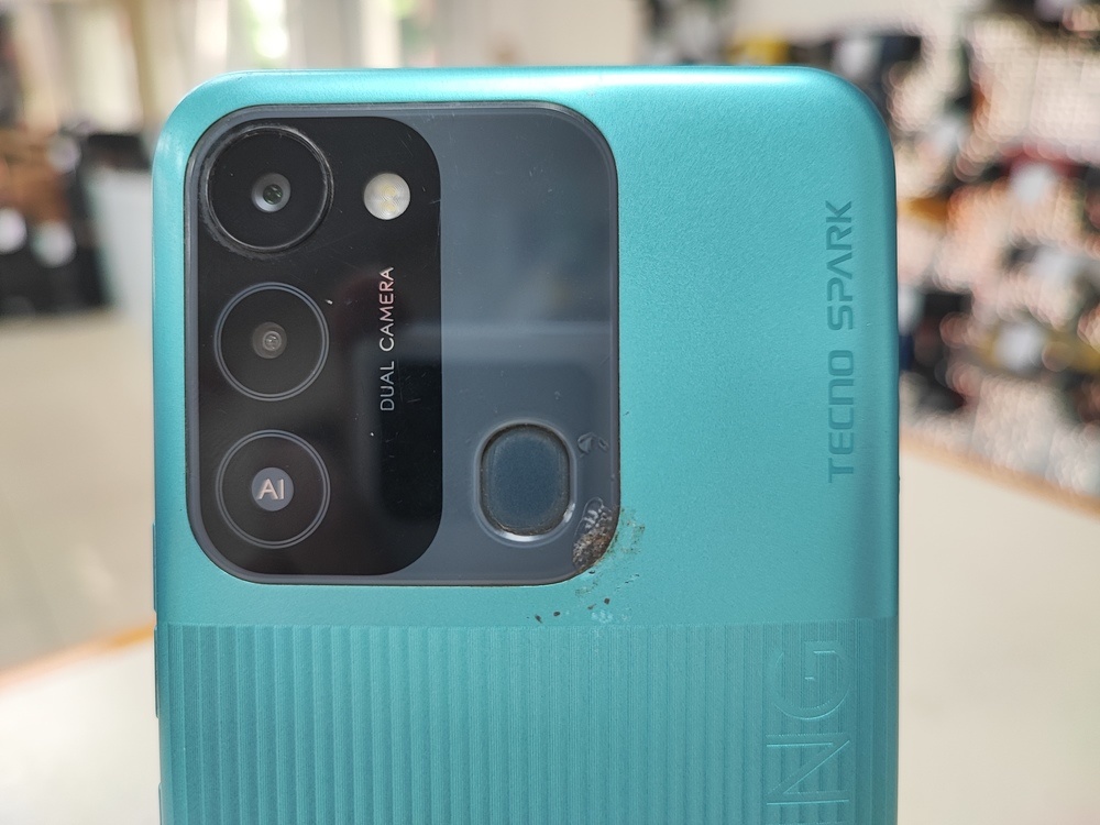 Смартфон Tecno Spark GO 2022 2/32