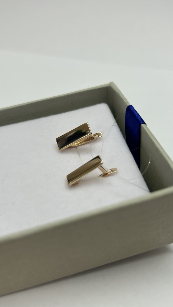 01-207892 СЕРЬГИ БЕЗ КАМНЯ (Au 585)