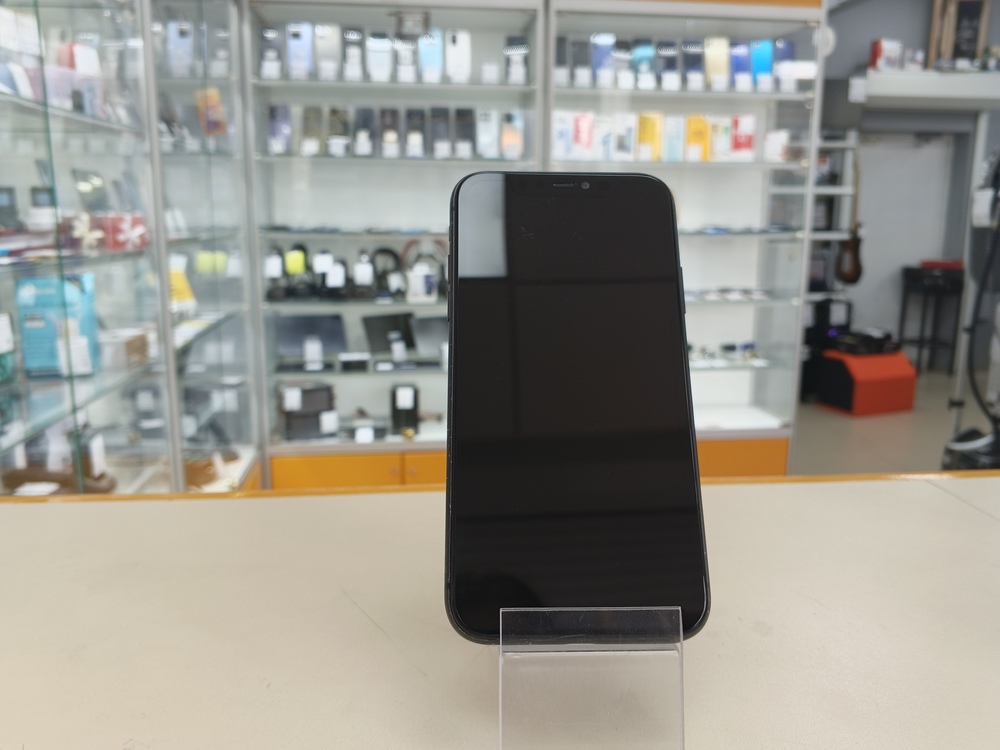 Смартфон Apple iPhone 11 64Gb