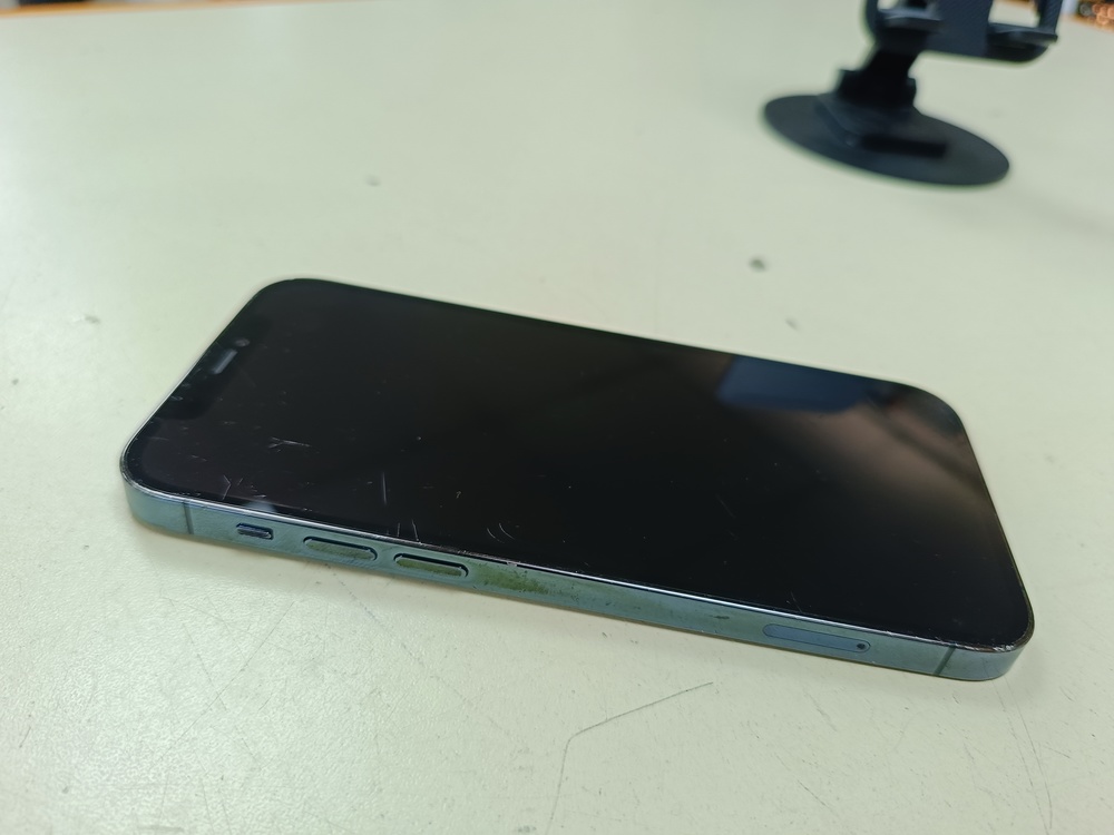 Смартфон Apple iPhone 12 Pro 128Gb