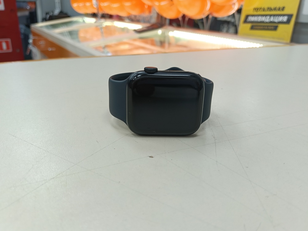 Смарт-часы Apple Watch SE 2025 44mm