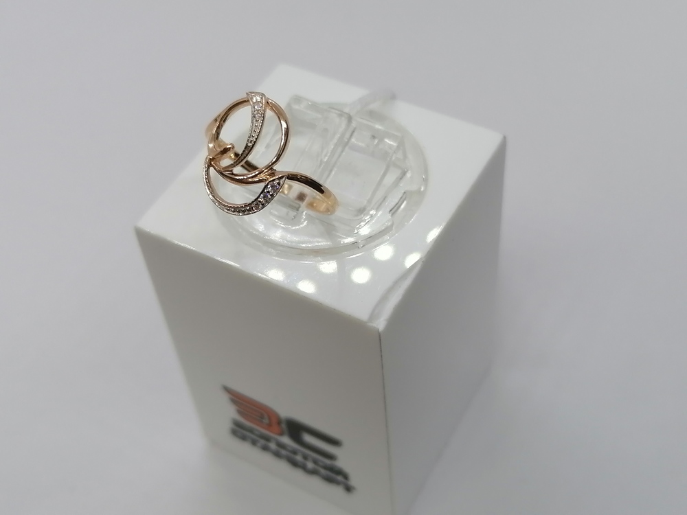 КОЛКМИ585 КОЛЬЦО С КАМНЯМИ (Au 585)