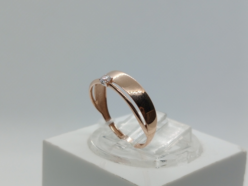 КОЛКМ585 КОЛЬЦО С КАМНЕМ (Au 585)