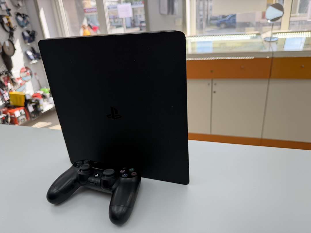 Игровая приставка PlayStation 4 Slim 500GB