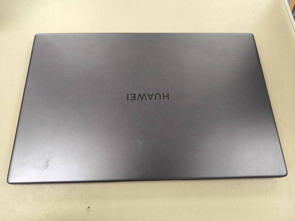 Ноутбук Huawei D 15; Ryzen 5 3500U, Radeon Vega 8, 8 Гб, Нет