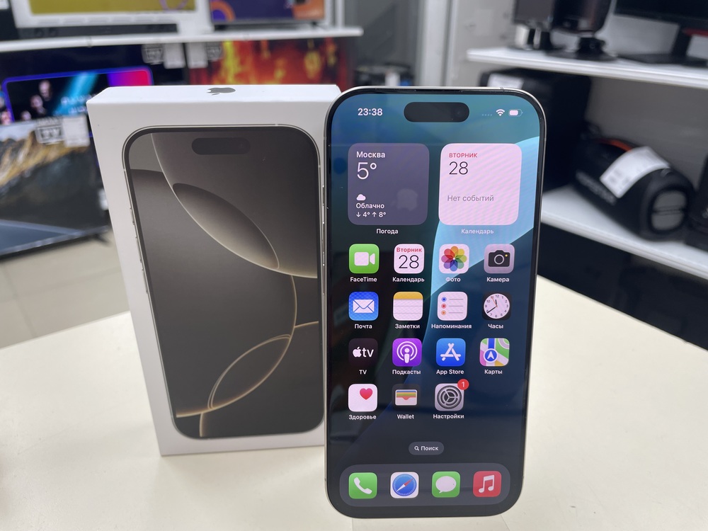 Смартфон Apple Iphone 16 Pro 128Gb