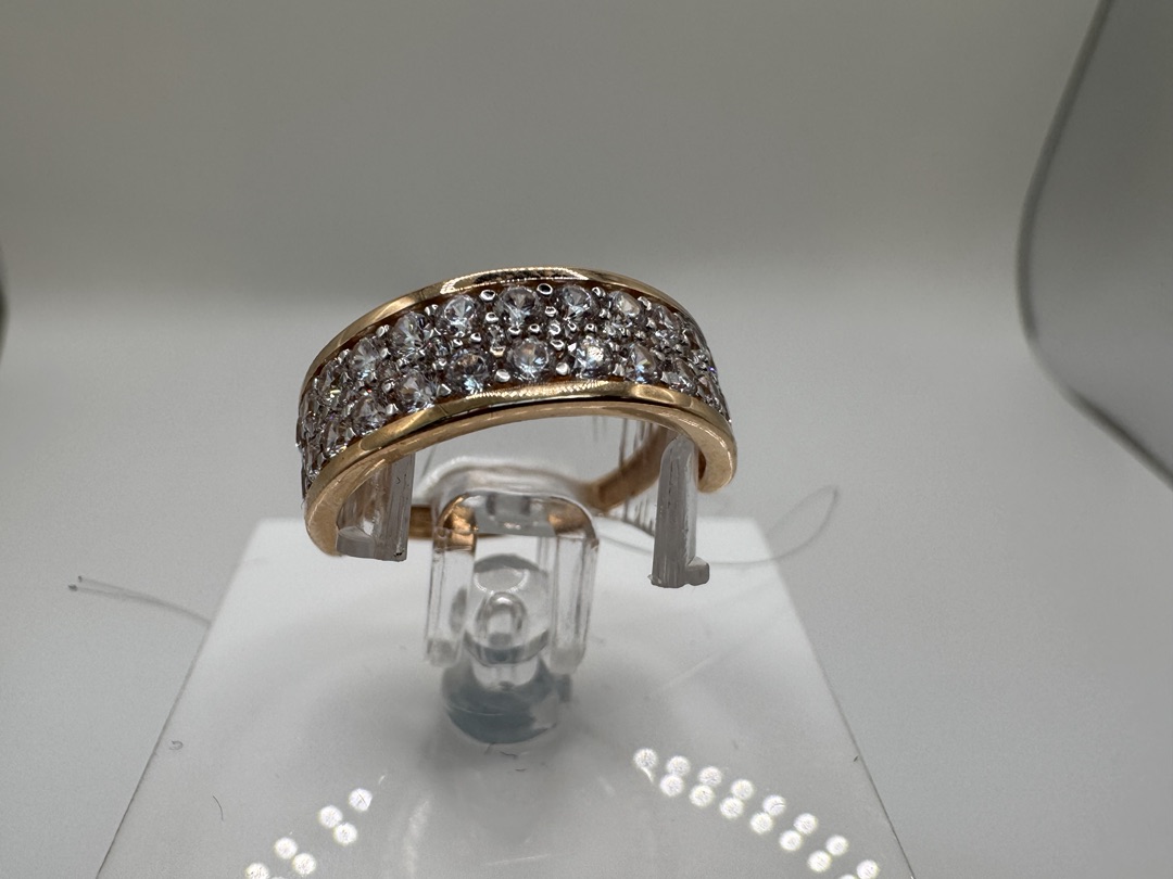 КОЛЬЦО С КАМНЯМИ (Au 585)