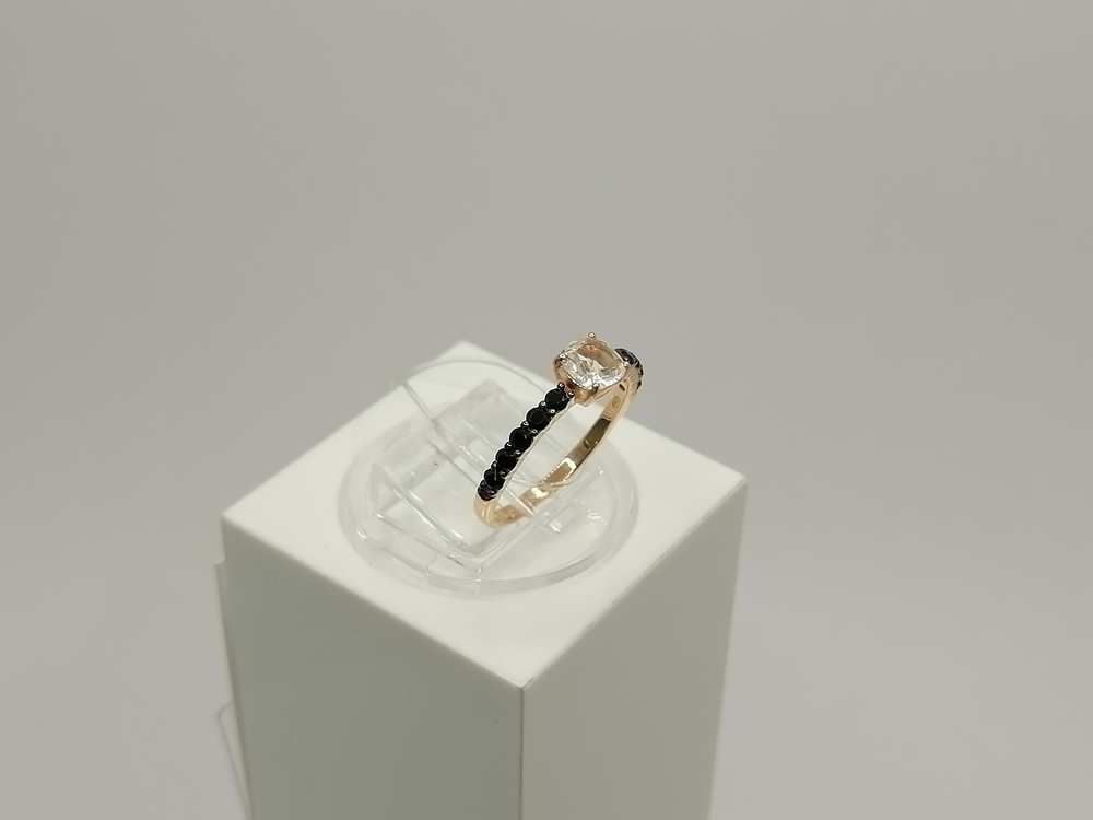 КОЛЬЦО ГОРНЫЙ ХРУСТАЛЬ (Au 585)