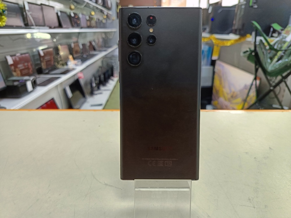 Смартфон Samsung Galaxy S22 Ultra 8/128